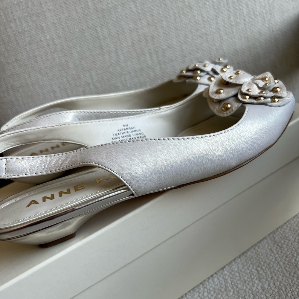 NWT Anne Klein White Silver Leather slingback Sandals Size 9 - Picture 4 of 6